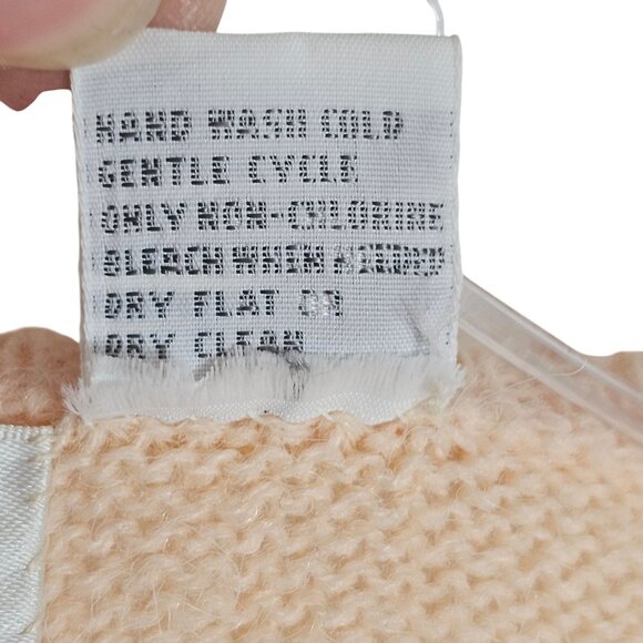 Warm Soft Peach Tight Knit Bedazzled Grandma Core Preppy Retro Cozy Sweater S - Picture 10 of 10